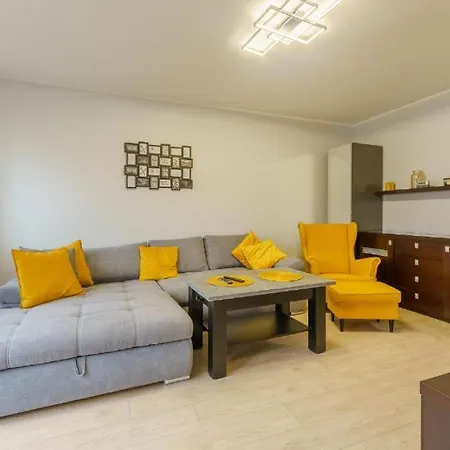 Komfortowy Apartament Wakacyjny Blisko Centrum Kolobrzegu 公寓