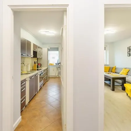 Komfortowy Apartament Wakacyjny Blisko Centrum Kolobrzegu 公寓 *